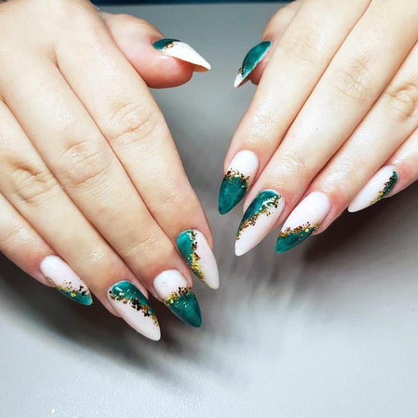 Top 50 Best Green And Gold Nail Designs For Women - Glamorous Manicures