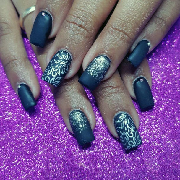 Enamelled Silver Designs On Black Nails For Women