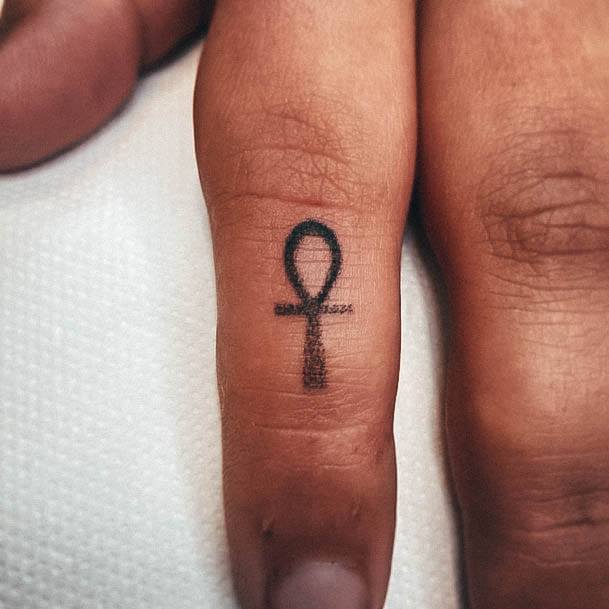 Enchanting Ankh Tattoo Ideas For Women