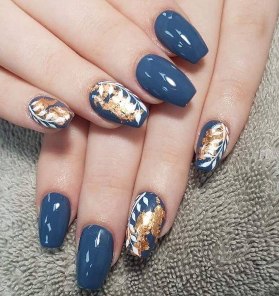 Enchanting Blue And Gold Nail Ideas For Women