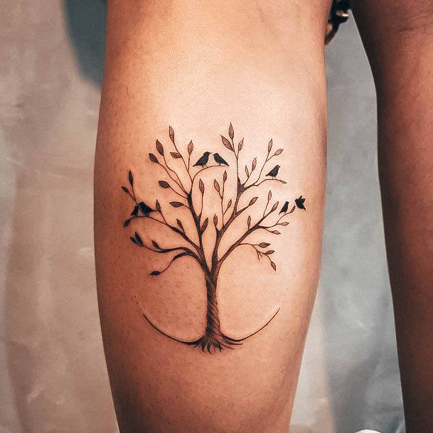 Enchanting Family Tree Tattoo Ideas For Women