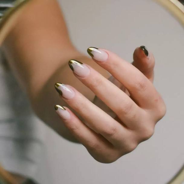 Enchanting Gold French Tip Nail Ideas For Women