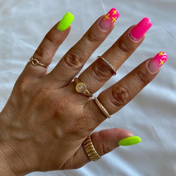 Enchanting Green And Pink Nail Ideas For Women
