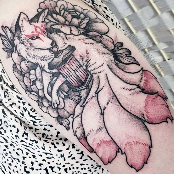 Enchanting Kitsune Tattoo Ideas For Women