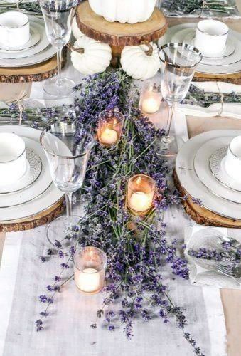 Enchanting Lavender Flowers Wedding Table Decor