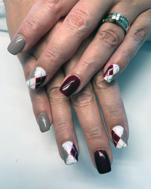 Enchanting Maroon White Nail Ideas For Women