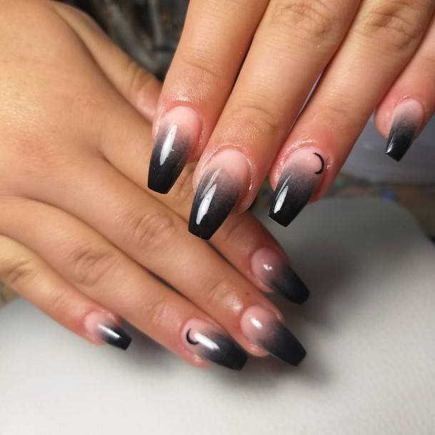 Enchanting Ombre Nail Ideas For Women