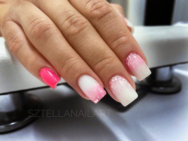 Enchanting Pink Ombre With Glitter Nail Ideas For Women