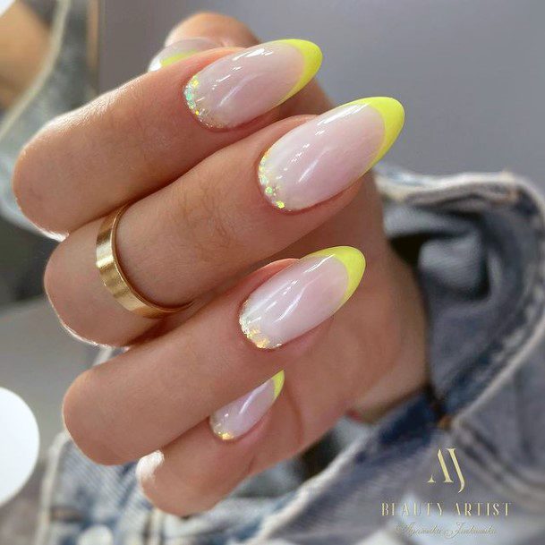 Enchanting Yellow Summer Nail Ideas For Women