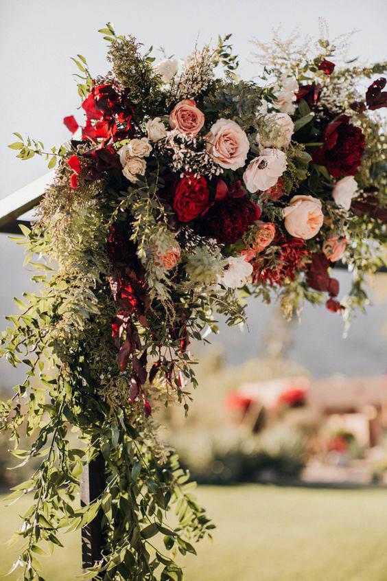 Enigmatic Arch Wedding Flowers