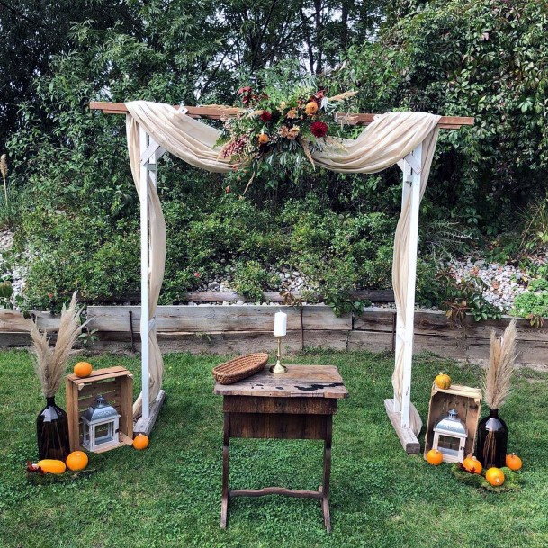 Evergreen Wedding Ceremony Decorations