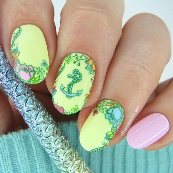 Excellent Girls Anchor Nail Design Ideas