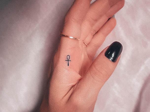 Excellent Girls Ankh Tattoo Design Ideas