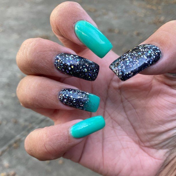 Excellent Girls Black And Green Nail Design Ideas