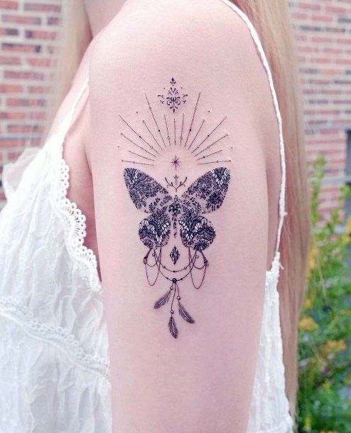 Excellent Girls Creative Tattoo Design Ideas