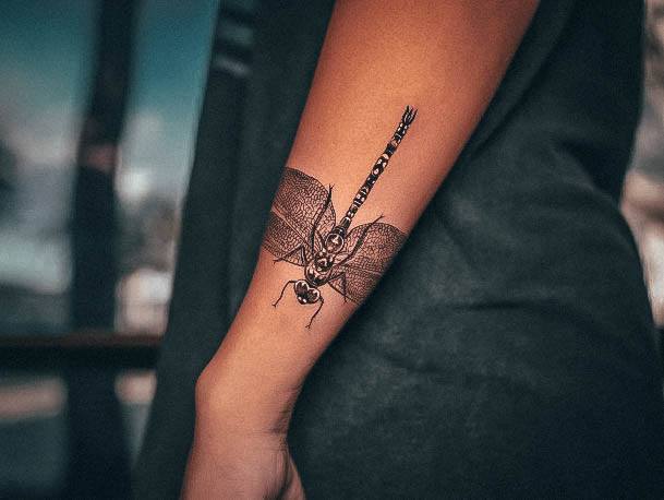 Excellent Girls Dragonfly Tattoo Design Ideas