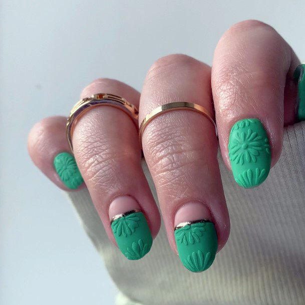Excellent Girls Embossed Nail Design Ideas