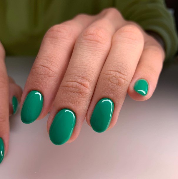 Excellent Girls Emerald Green Nail Design Ideas