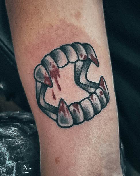 Excellent Girls Fangs Tattoo Design Ideas