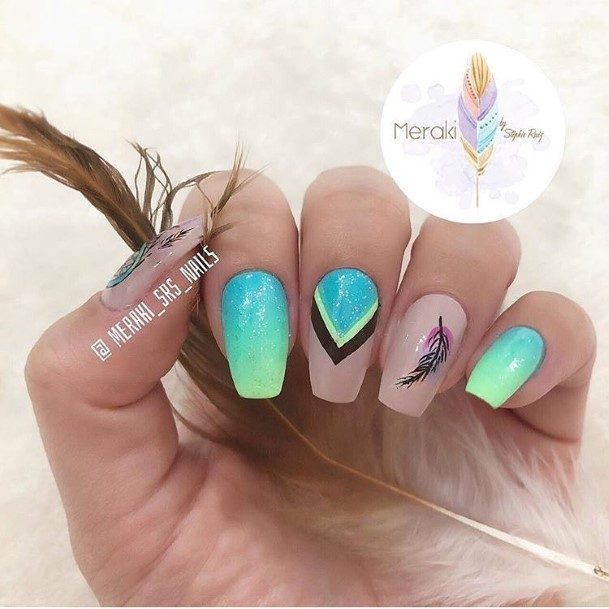 Excellent Girls Feather Nail Design Ideas