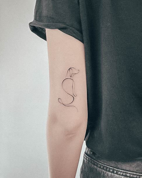 Excellent Girls Fine Line Tattoo Design Ideas