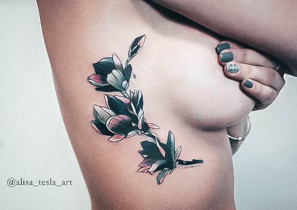 Excellent Girls Floral Tattoo Design Ideas