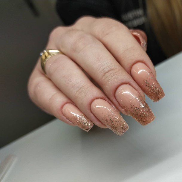 Excellent Girls Gold Ombre Nail Design Ideas