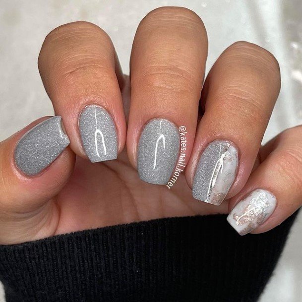 Excellent Girls Grey With Glitter Nail Design Ideas