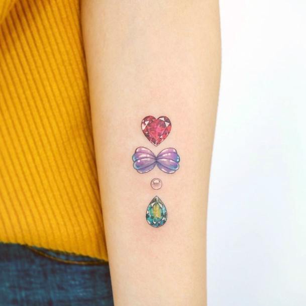 Excellent Girls Jewelry Tattoo Design Ideas