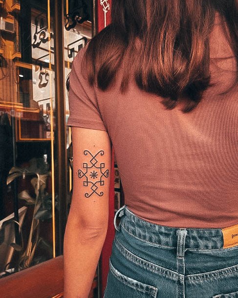 Excellent Girls Line Tattoo Design Ideas