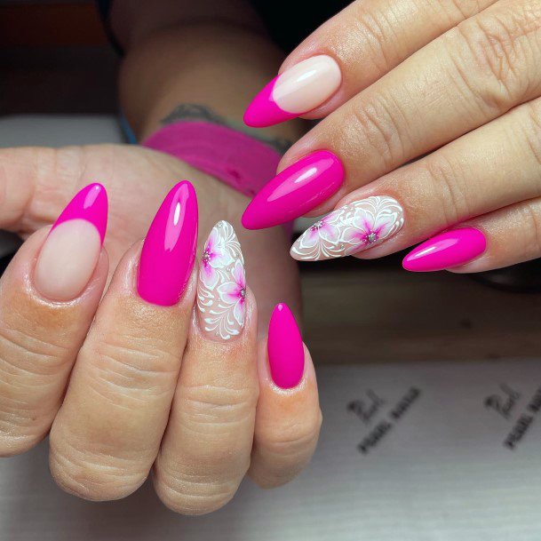 Excellent Girls Magenta Nail Design Ideas