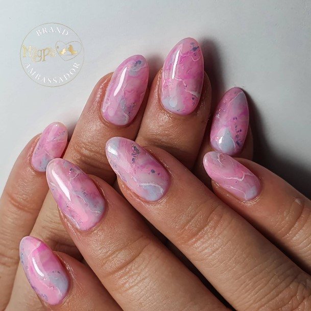 Excellent Girls Marble Nail Design Ideas