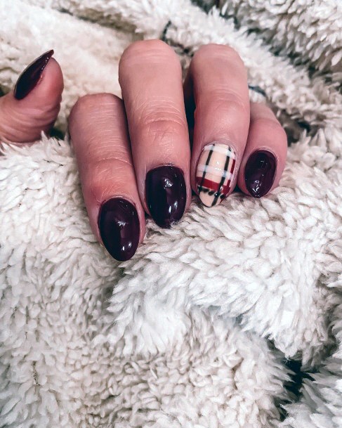 Excellent Girls Maroon And Black Nail Design Ideas