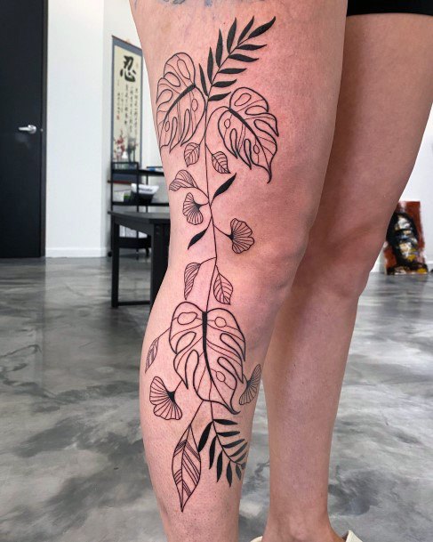 Excellent Girls Monstera Tattoo Design Ideas