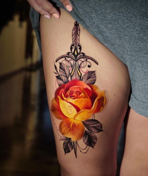 Excellent Girls Rose Thigh Tattoo Design Ideas