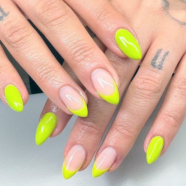 Excellent Girls Short Summer Nail Design Ideas