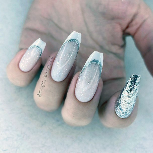 Excellent Girls Silver Dress Nail Design Ideas