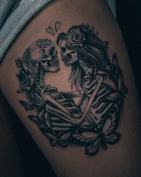 Excellent Girls Skeleton Tattoo Design Ideas