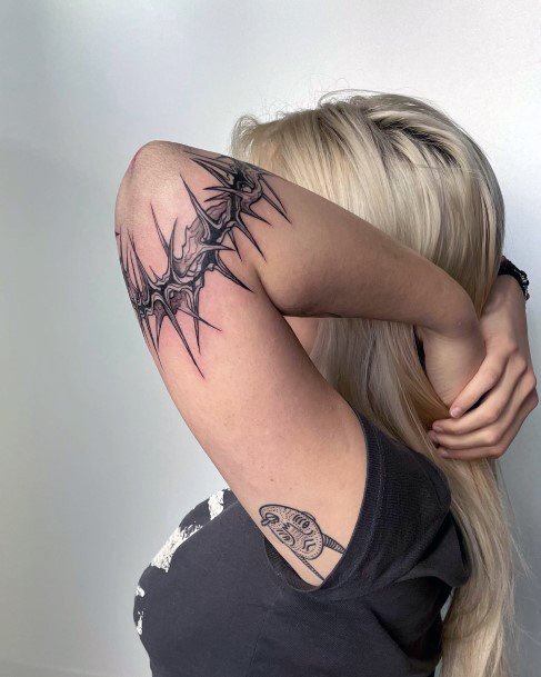 Excellent Girls Thorns Tattoo Design Ideas