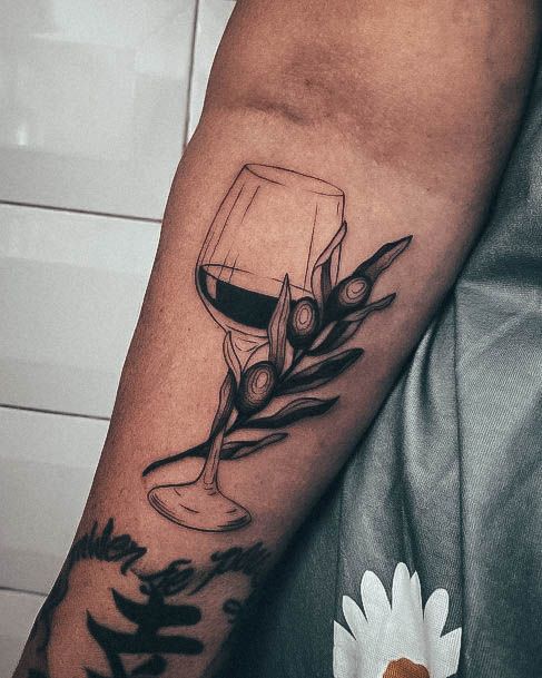 Excellent Girls Wine Tattoo Design Ideas