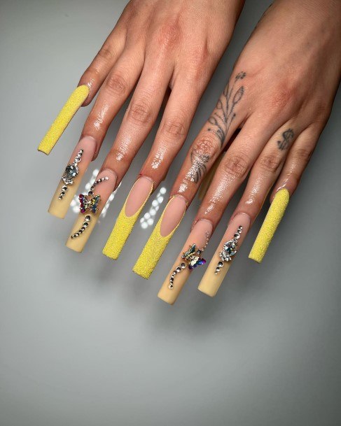 Excellent Girls Yellow With Diamonds Nail Design Ideas