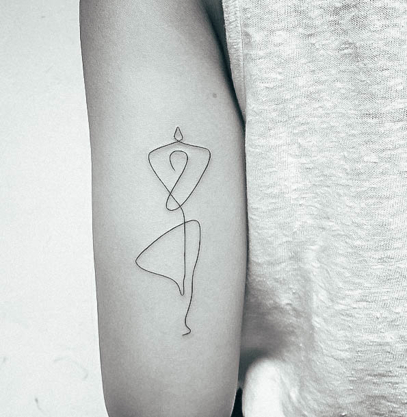 Excellent Girls Yoga Tattoo Design Ideas