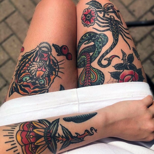 Exceptional Traditional Tattoo Thighs Women