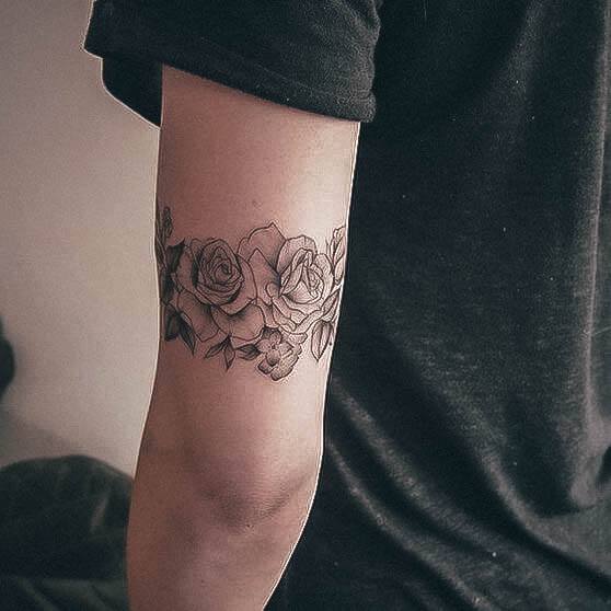 Exceptional Womens Armband Tattoo Ideas