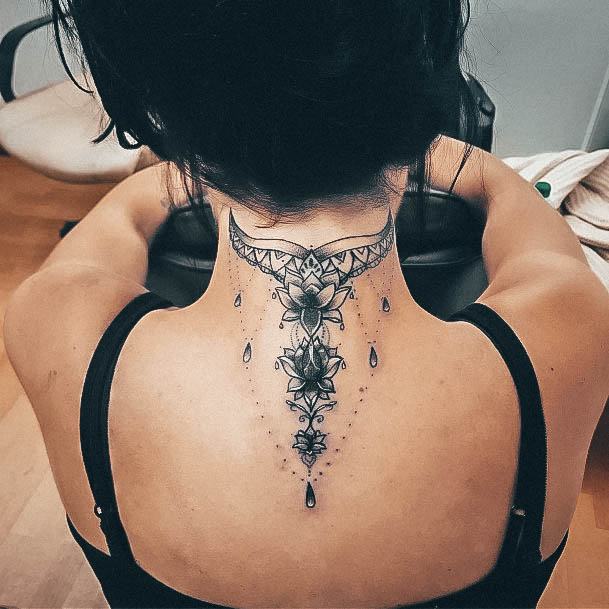 Exceptional Womens Back Of Neck Tattoo Ideas