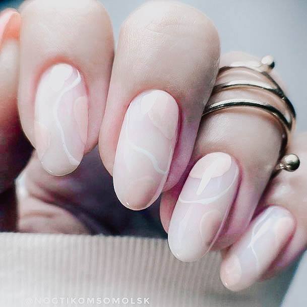 Exceptional Womens Beige Nail Ideas