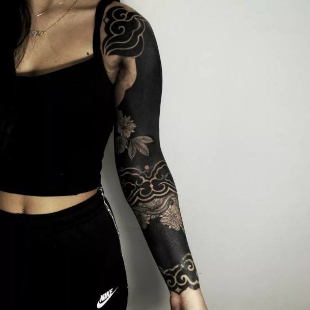 Exceptional Womens Blackout Tattoo Ideas