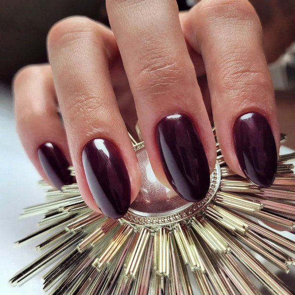 Exceptional Womens Burgundy And Black Nail Ideas