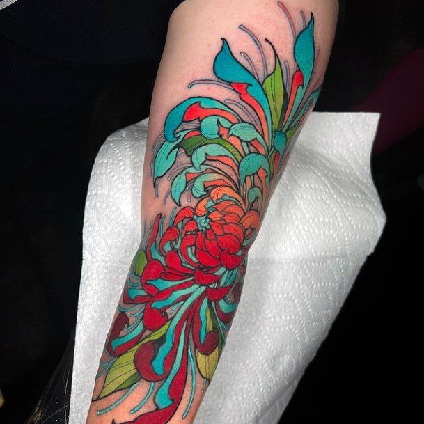 Exceptional Womens Chrysanthemum Tattoo Ideas