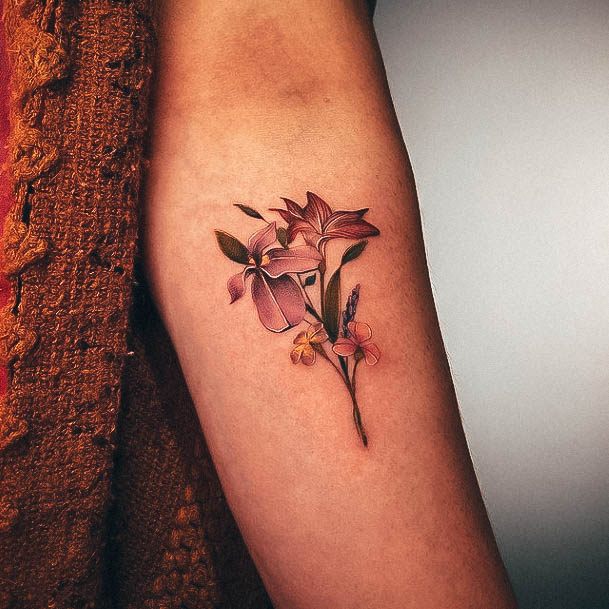 Exceptional Womens Cool Small Tattoo Ideas
